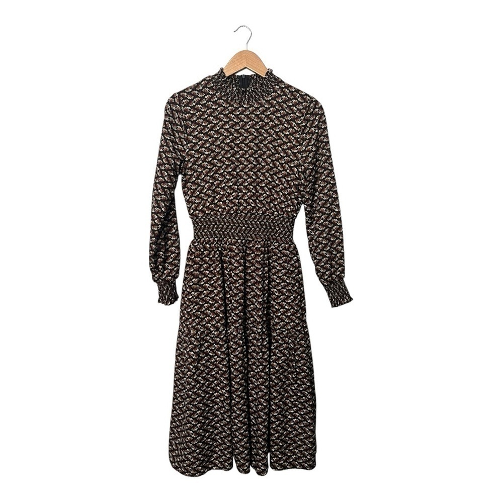 Donna Bella Midi Dress Women's Size Small Modest Long Sleeves Smocked Floral